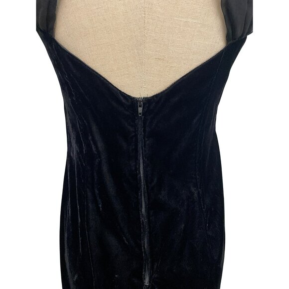 Vintage Steppin Out Black Velvet Evening Dress With Sheer Cap Sleeves and Beaded - Picture 8 of 13